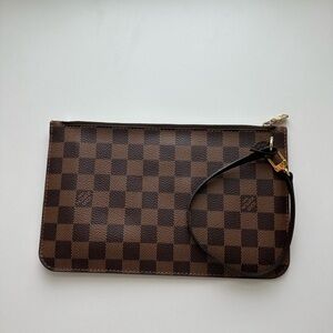 Louis Vuitton Damier Ebene Neverfull MM Pouch